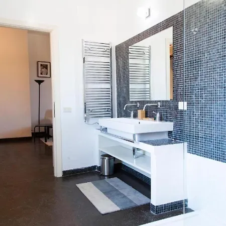 Appartement Magenta Navona Design *